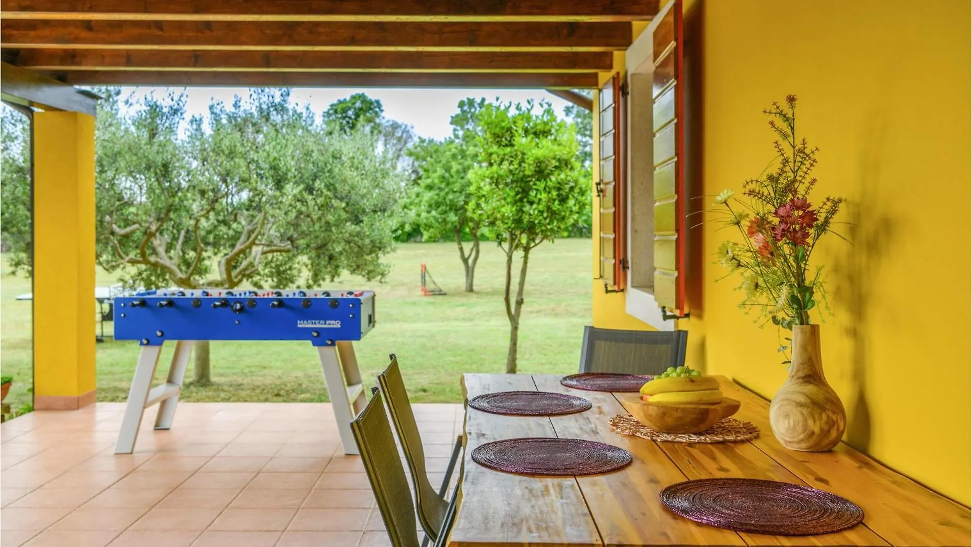 Amazing Home In Cokuni With Wifi Mutvoran